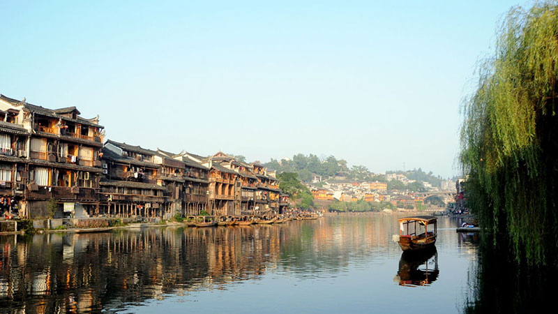 4 Days Fenghuang  Zhangjiajie Tour