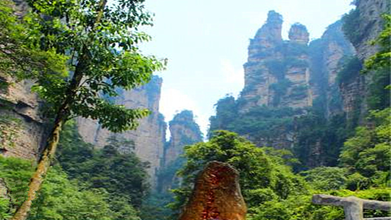 4 Days Zhangjiajie Honeymoon Tour