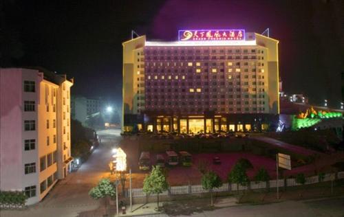 Phoenix Grand Hotel