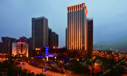 Freeland Jinglun Hotel
