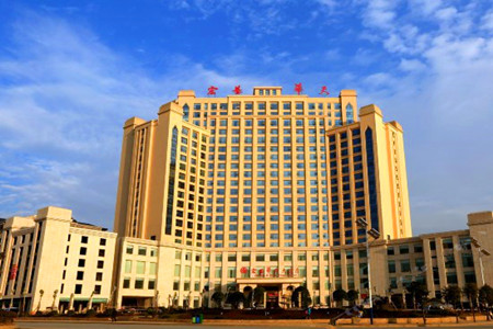 Hongji Huatian Hotel