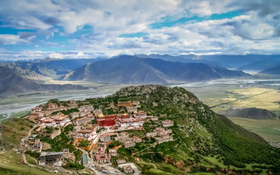 Lhasa Ganden Monastery