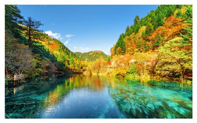 Zechawa Valley in Jiuzhaigou 