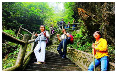 Emei Mountain Hiking Tips