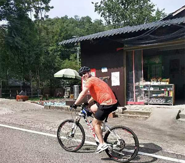 Road condition for cycling in China